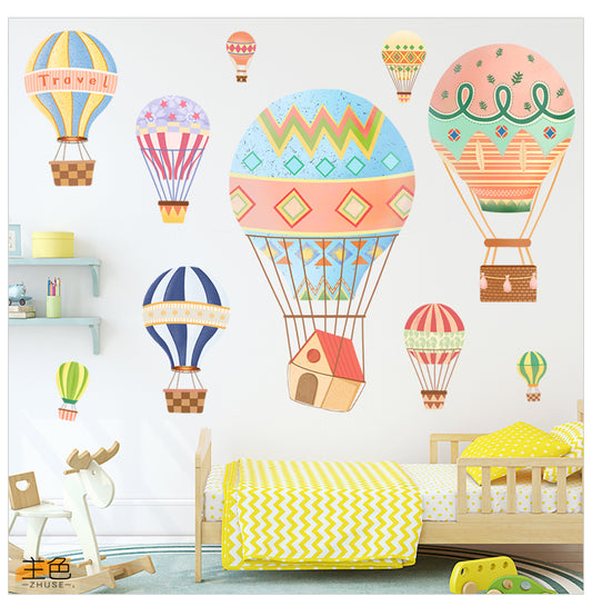 Renkli Uçan Balonlar Bebek & Çocuk Odası Duvar Sticker Çıkartma Seti