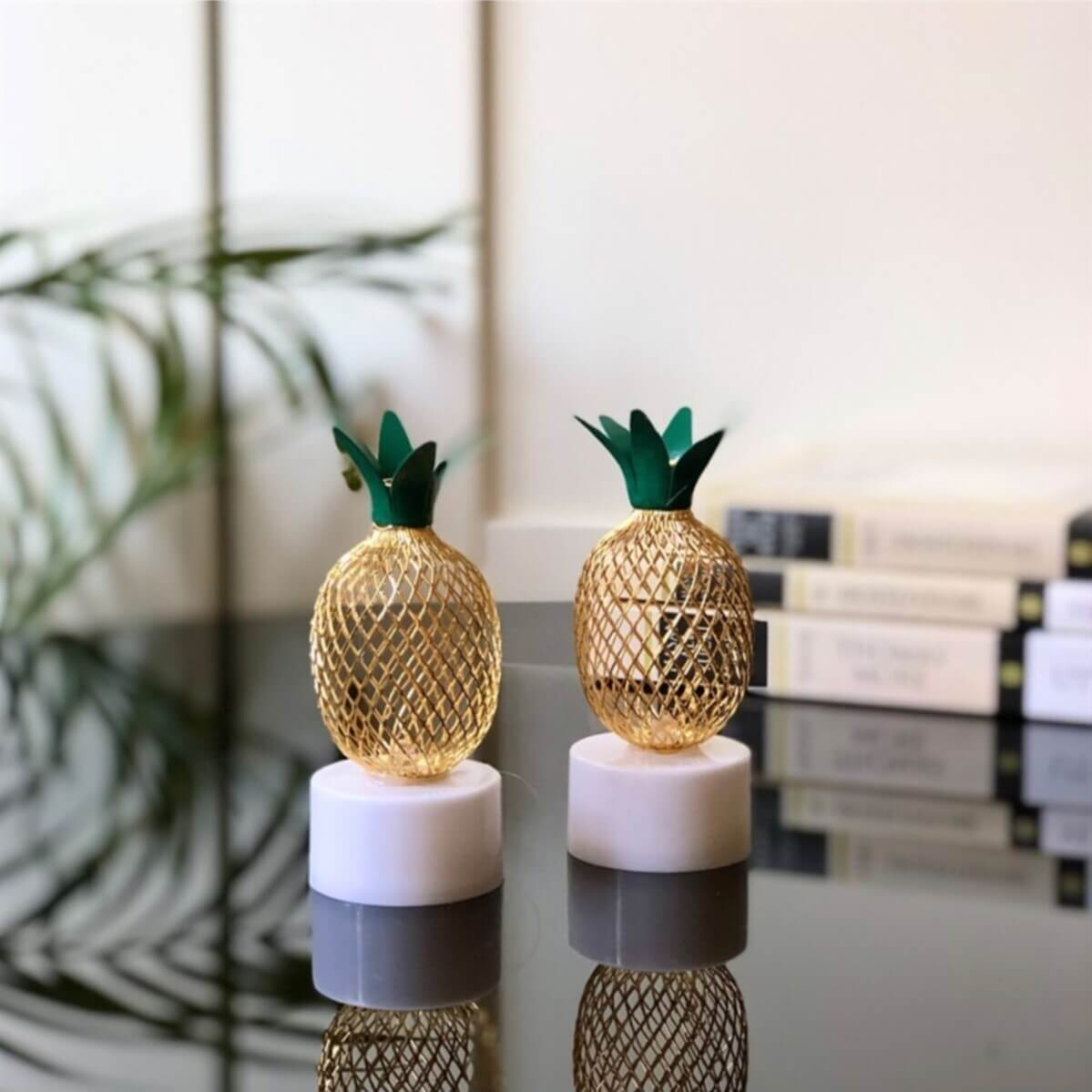 Dekoratif Led Işıklı Mini Metal Çift Ananas Lamba Ev Oda Süsleme Organizasyon Hediyelik Aksesuar